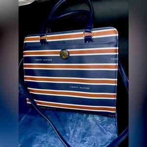 Gorgeous Tommy Hilfiger Tote Large Purse Bag Striped Blue White NWT w/ DUST BAG